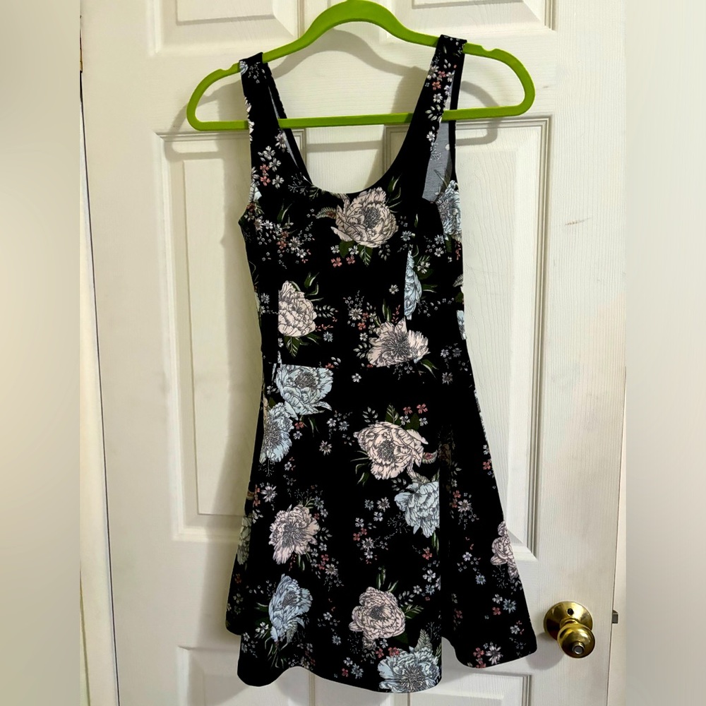 Black floral H&M Divided Skater dress